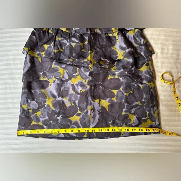 J. Crew•strapless silk mini dress•women’s 6•black/gray floral•peplum/ruffle - Picture 8 of 14